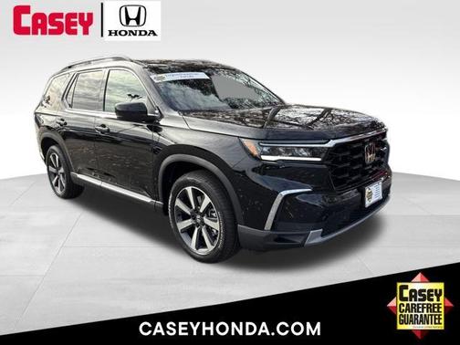 2025 Honda Pilot Touring 8-Passenger