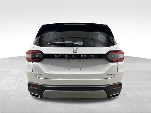 Wy 2026 Honda Pilot Touring 8-Passenger