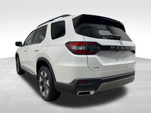 Wy 2026 Honda Pilot Touring 8-Passenger