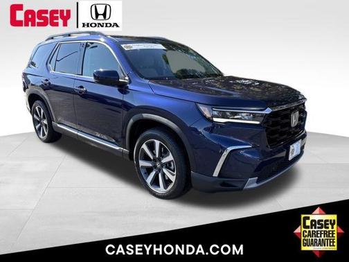 2025 Honda Pilot Touring 8-Passenger