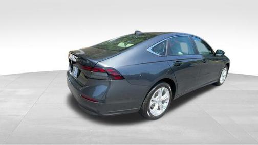 2025 Honda Accord LX 1.5T