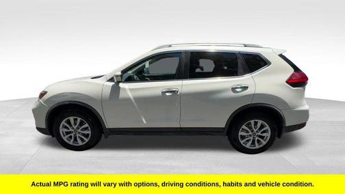 Pearl White 2017 Nissan Rogue SV