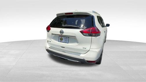 Pearl White 2017 Nissan Rogue SV
