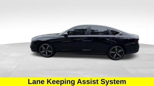 2023 Honda Accord Hybrid Base