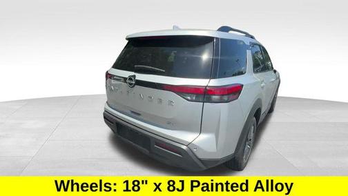 Brilliant Silver Metallic 2024 Nissan Pathfinder SV FWD