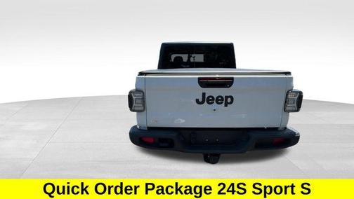 Bright White Clearcoat 2022 Jeep Gladiator Sport S