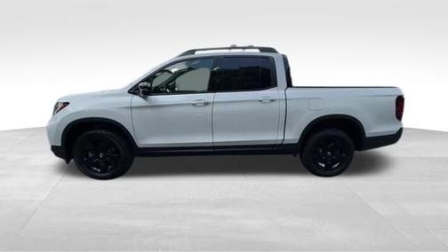 2025 Honda Ridgeline Black