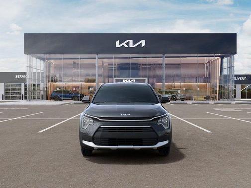Interstellar Gray 2026 Kia Niro LX