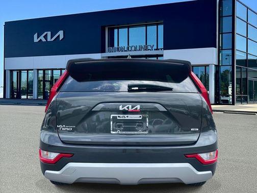 Interstellar Gray 2026 Kia Niro LX