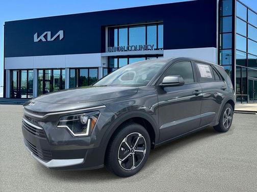 Interstellar Gray 2026 Kia Niro LX
