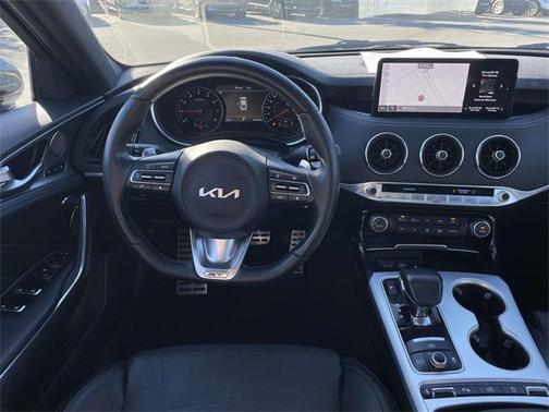 2023 Kia Stinger GT2