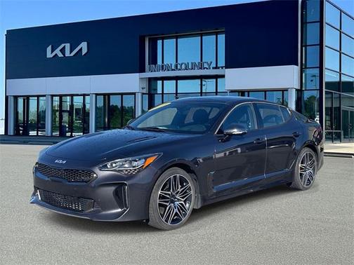 2023 Kia Stinger GT2