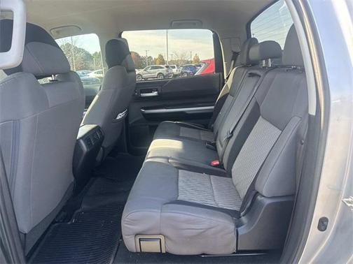 2017 Toyota Tundra SR5