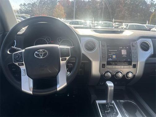 2017 Toyota Tundra SR5