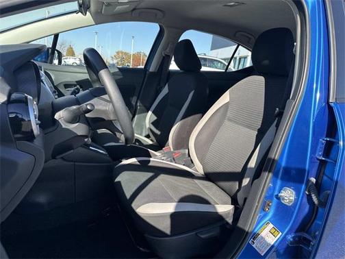 2021 Nissan Versa 1.6 SV