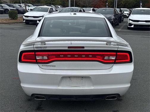 2014 Dodge Charger SE