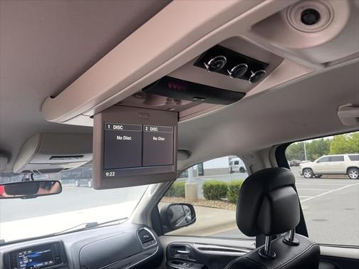 2015 Chrysler Town & Country Touring