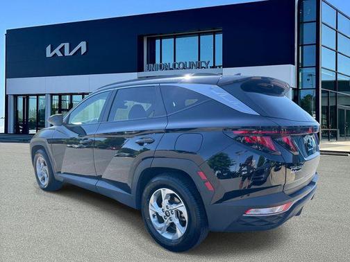 Black Pearl 2024 Hyundai TUCSON SEL