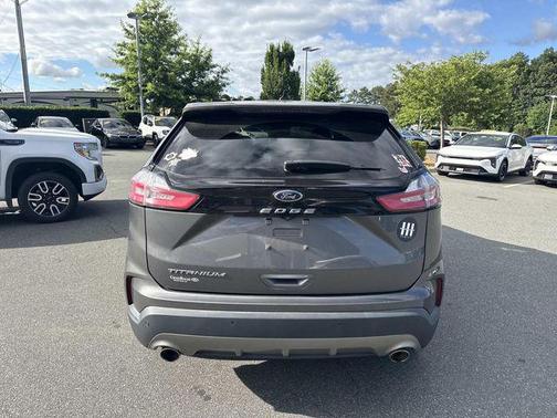 Carbonized Gray Metallic 2021 Ford Edge Titanium