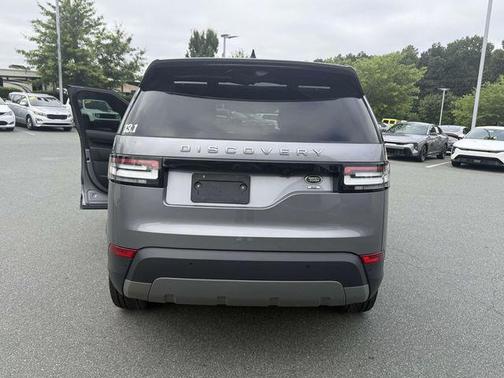 Carpathian Gray Premium Metallic 2020 Land Rover Discovery SE
