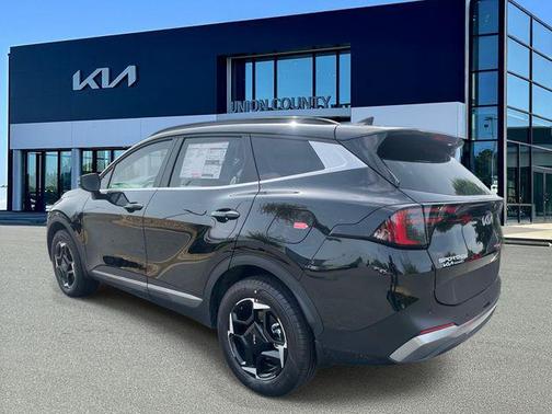 Fusion Black 2026 Kia Sportage Hybrid EX
