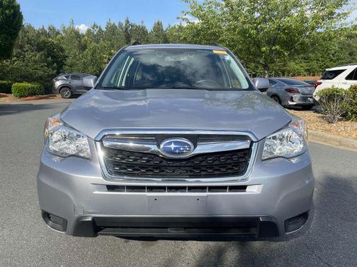 Ice Silver Metallic 2015 Subaru Forester 2.5i Premium