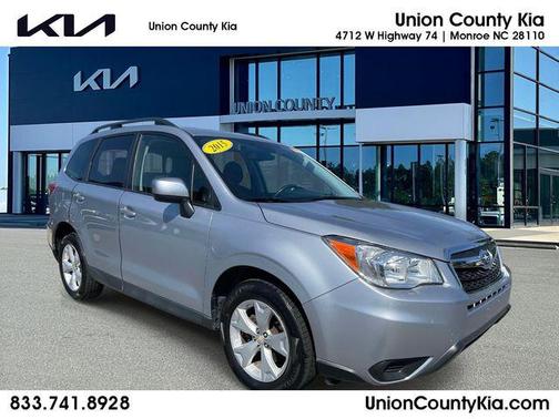 Ice Silver Metallic 2015 Subaru Forester 2.5i Premium