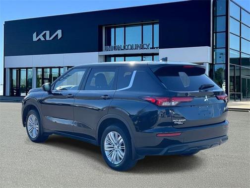 2022 Mitsubishi Outlander ES 2.5 2WD