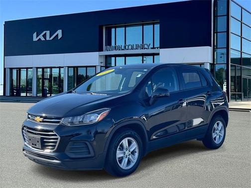 2022 Chevrolet Trax LS