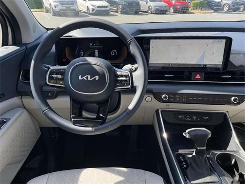 2026 Kia Carnival EX