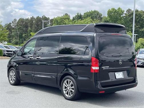 2016 Mercedes-Benz Metris Base