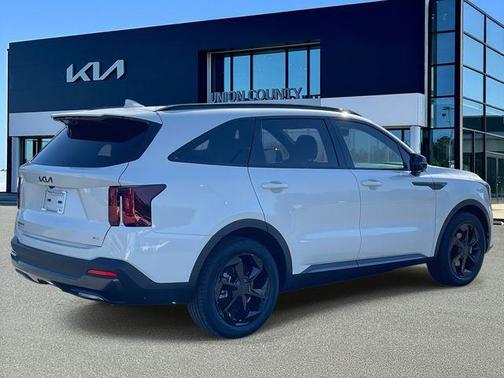 Snow White Pearl 2026 Kia Sorento Hybrid SX Prestige