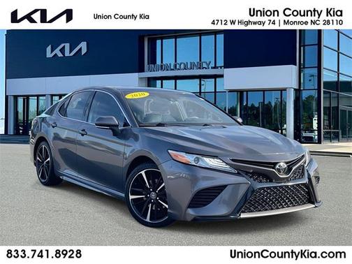 2020 Toyota Camry XSE