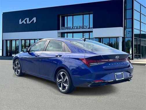 2021 Hyundai ELANTRA Limited