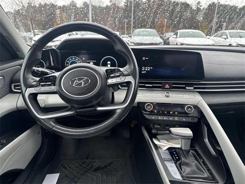 2021 Hyundai ELANTRA Limited