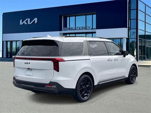 2026 Kia Carnival SX