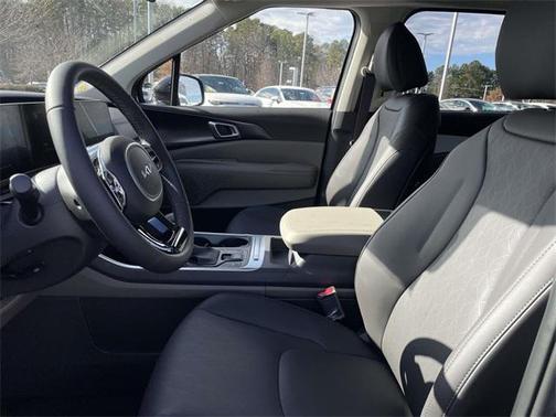 2026 Kia Carnival LXS