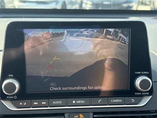 2023 Nissan Altima SR FWD