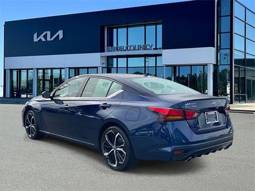 2023 Nissan Altima SR FWD