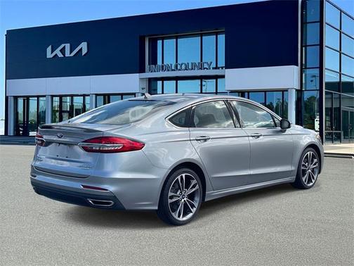 2020 Ford Fusion Titanium