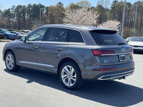 2021 Audi Q7 55 Premium Plus
