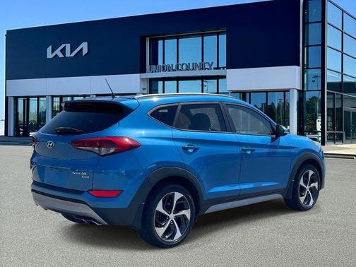 2017 Hyundai TUCSON Sport