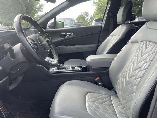 Jungle Green/Ebony Black Roof 2023 Kia Sportage S