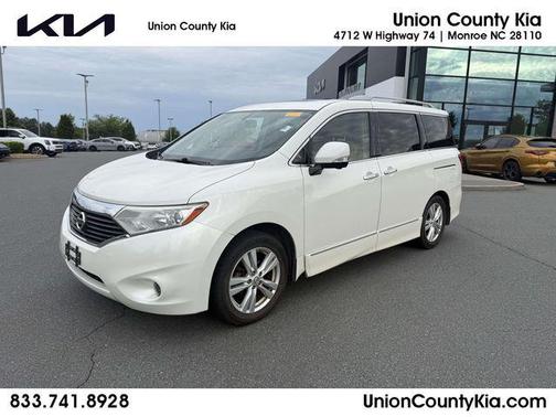 White Pearl 2015 Nissan Quest Platinum