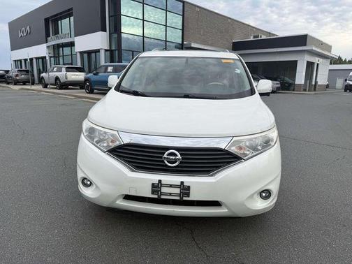 White Pearl 2015 Nissan Quest Platinum