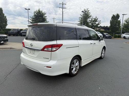 White Pearl 2015 Nissan Quest Platinum