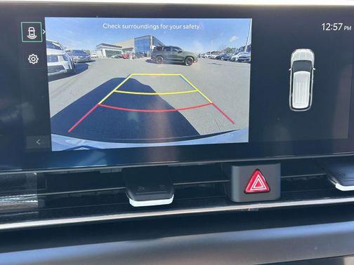 Snow White Pearl 2026 Kia Carnival Hybrid LXS