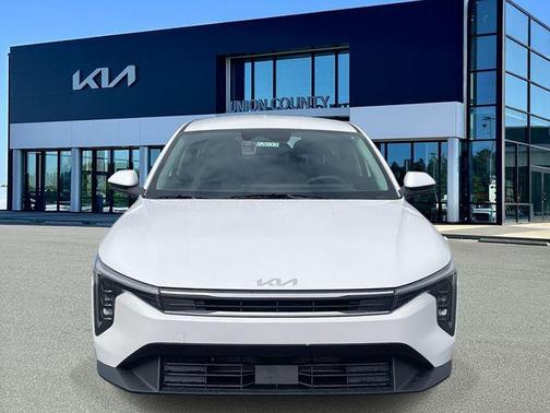 Snow White Pearl 2026 Kia K4 LXS