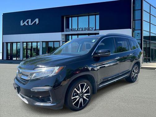 2020 Honda Pilot Touring 8-Passenger