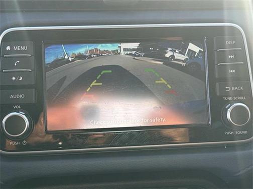 2024 Nissan Versa 1.6 SV